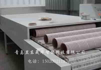 Microwave drying equipment for paper products
